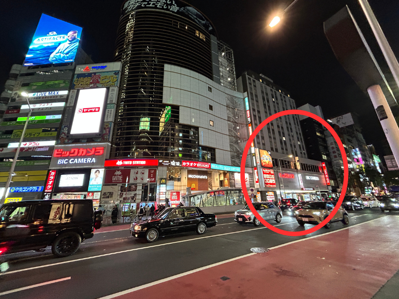 楽天モバイル_ビックカメラ渋谷駅東口店_外観