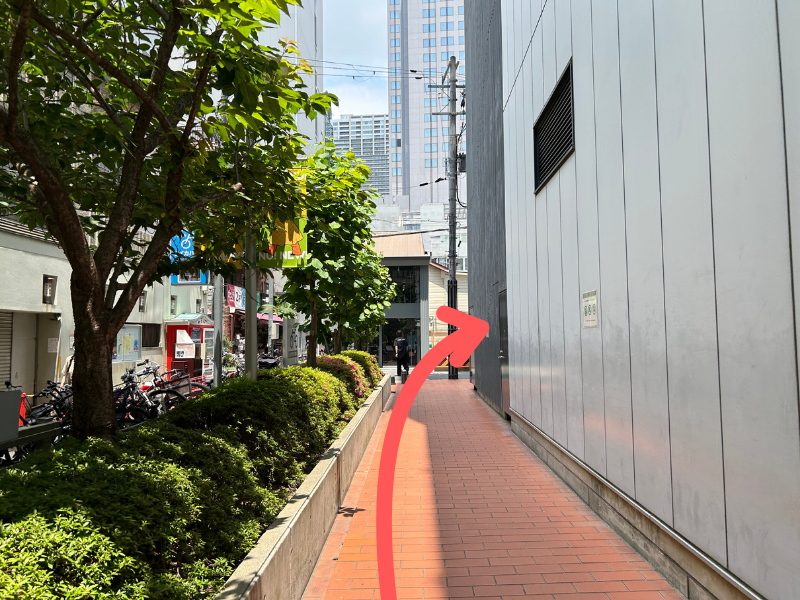 楽天モバイル 梅田茶屋町店 アクセス２
