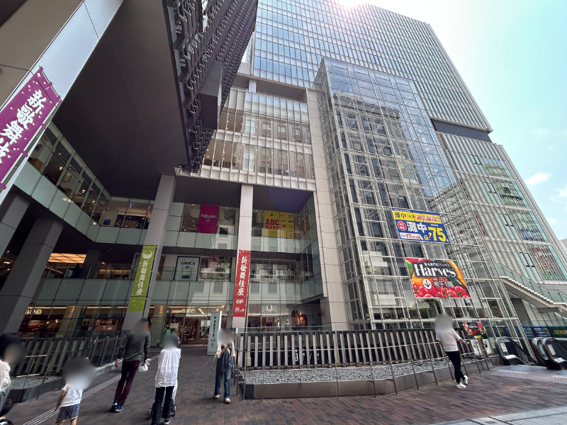 楽天モバイル 上本町YUFURA店 アクセス３