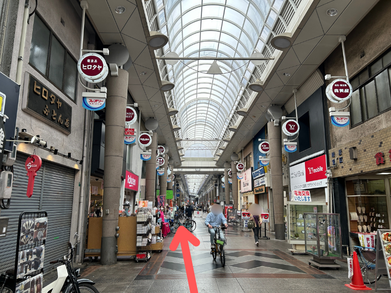 楽天モバイル 十三駅前路面店 アクセス４